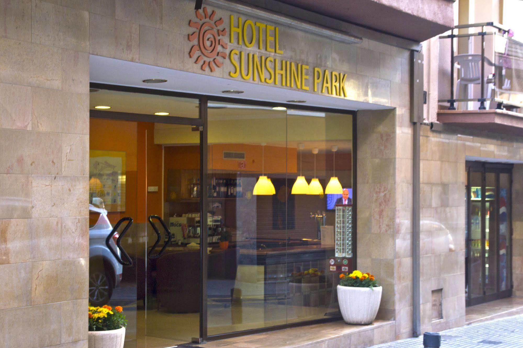 Hotel Sunshine Park Lloret de Mar Exterior photo